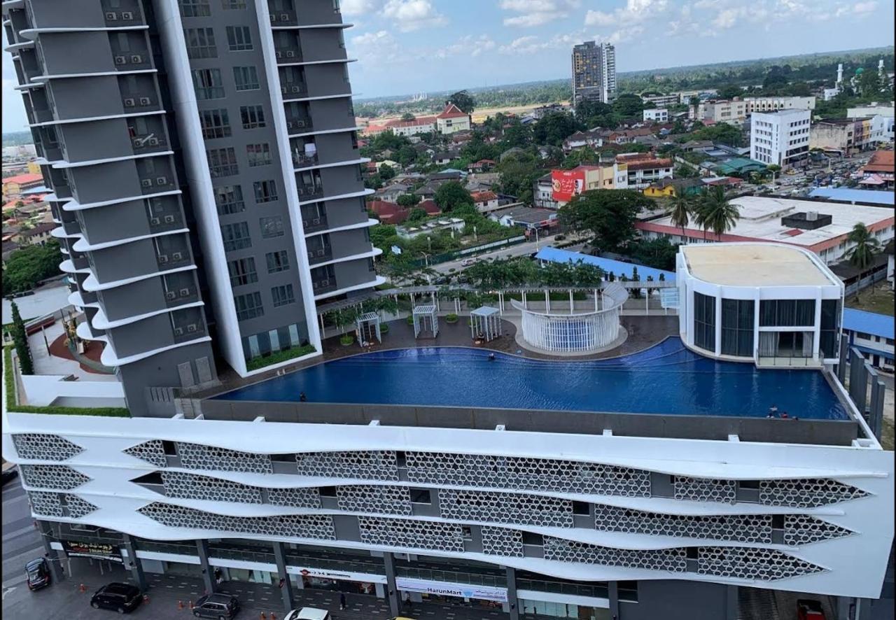 Golden Troika Kota Bharu - 2 Bedrooms מראה חיצוני תמונה